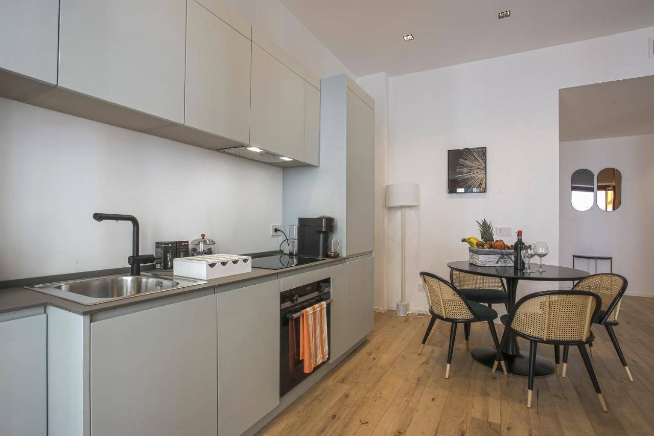 Milan Chic Luxury Apartments-Hosted By Sweetstay Exterior foto