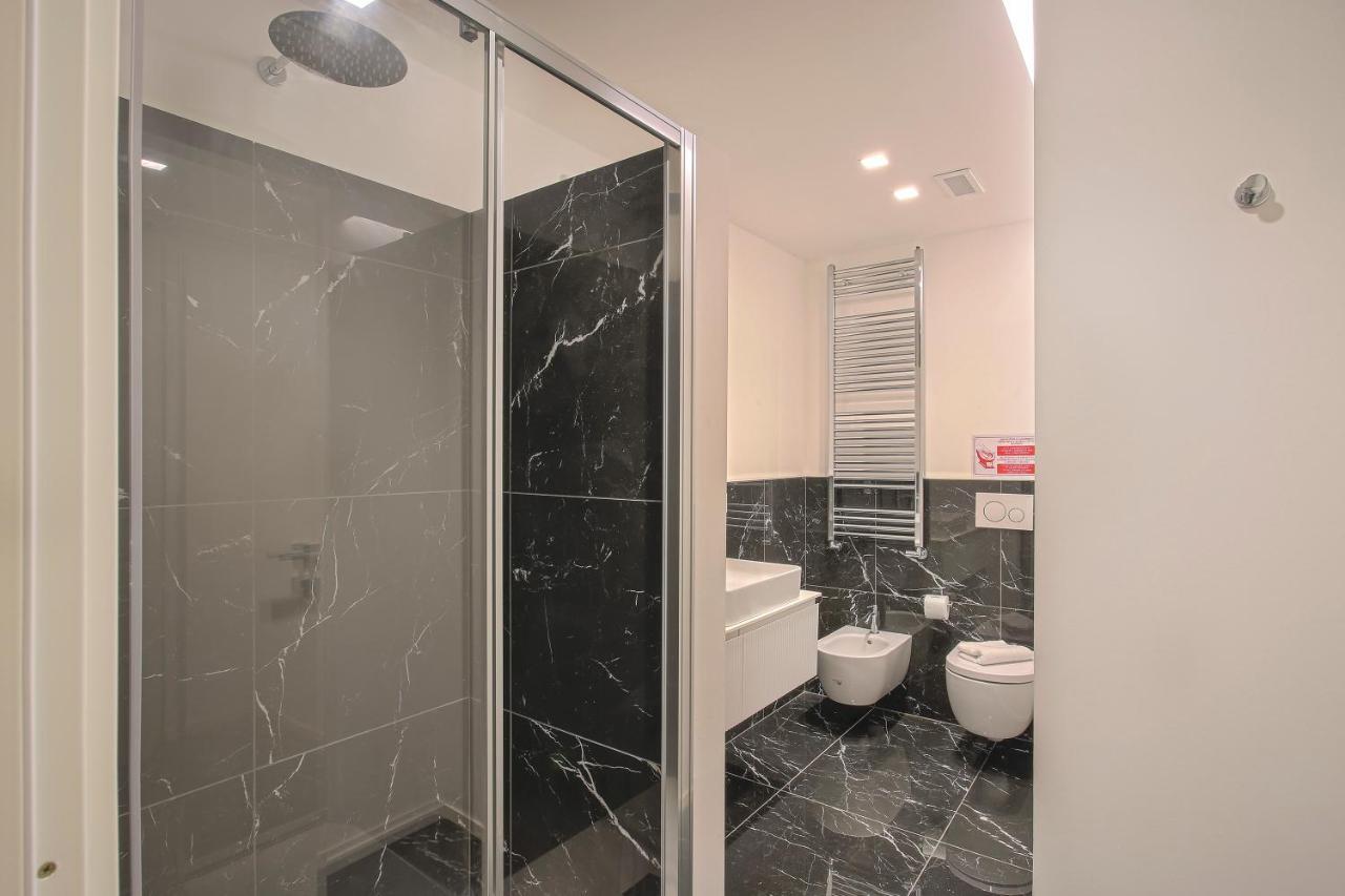 Milan Chic Luxury Apartments-Hosted By Sweetstay Exterior foto