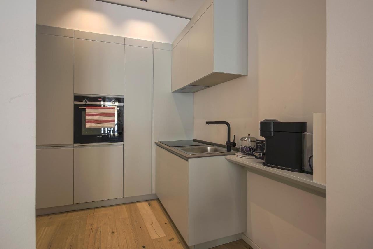 Milan Chic Luxury Apartments-Hosted By Sweetstay Exterior foto